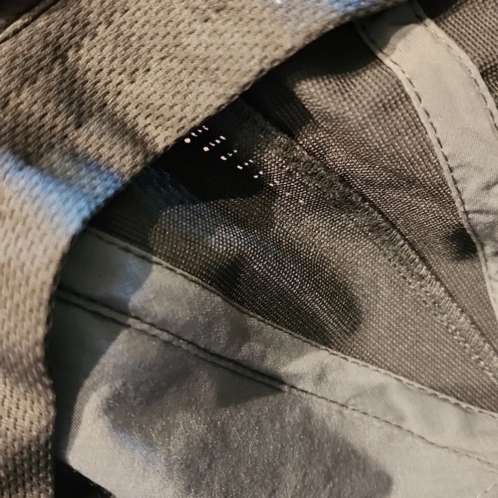 Adidas‎ aeroready hat , like new